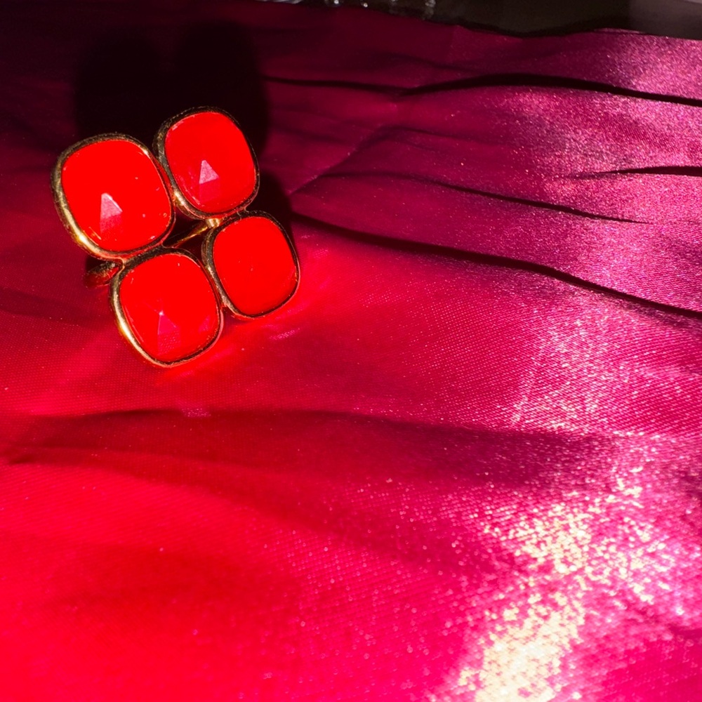 Kate Spade ♠️ Ring - Picture 6 of 9